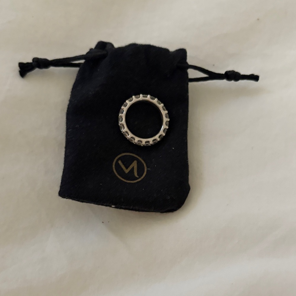 MEJURI AURORA LAB GROWN SAPPHIRE ETERNITY RING